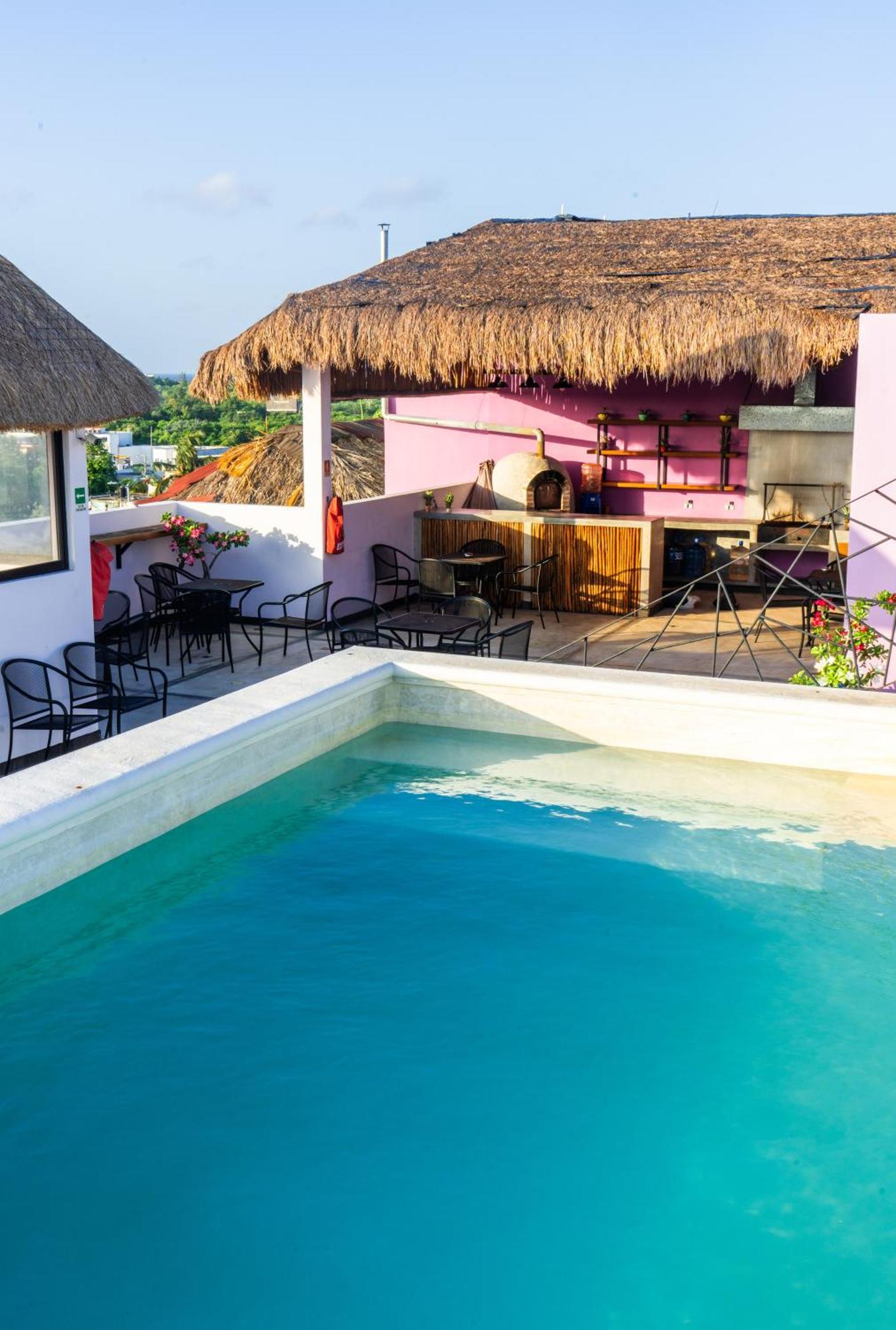 Itza Hotel أكومال المظهر الخارجي الصورة